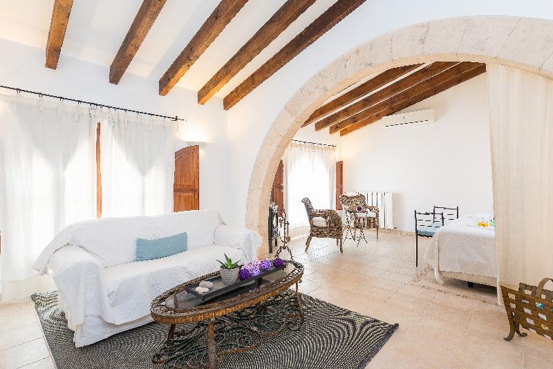 Algaida Suites By Eurotels Εξωτερικό φωτογραφία