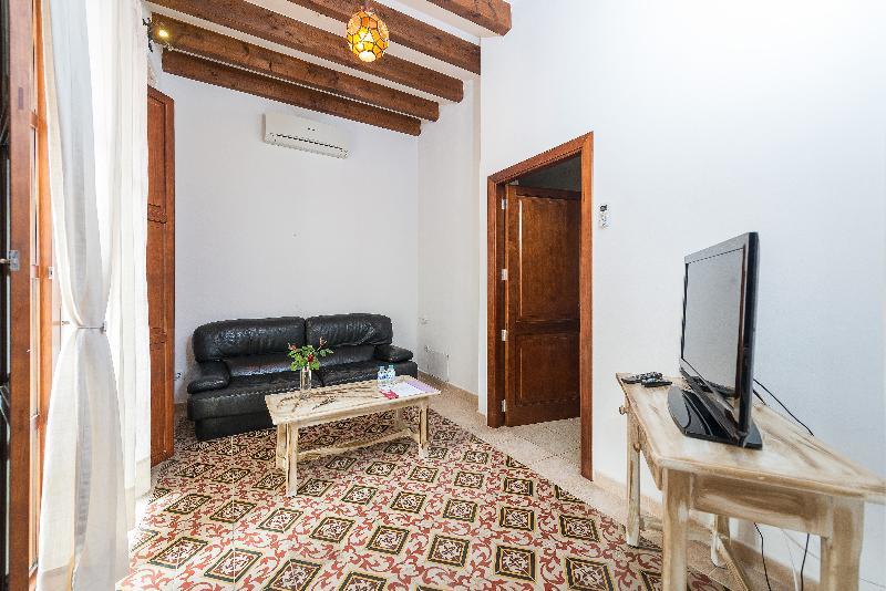 Algaida Suites By Eurotels Εξωτερικό φωτογραφία